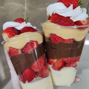 imagem do produto Maravilha de Morango, Ninho e chocolate cremoso