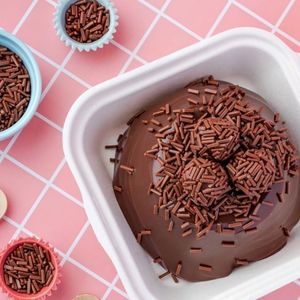 imagem do produto Bolinho vulcão de brigadeiro 