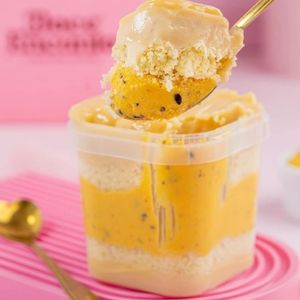 imagem do produto Bolo de pote de maracujá e quatro leites 