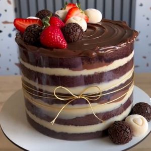 imagem do produto Bolo de ninho com Nutella e chocolate feito no acetato