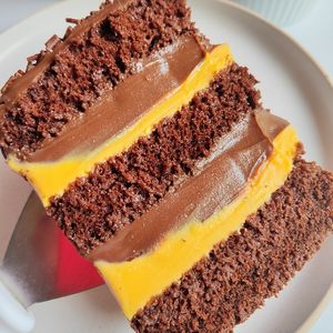 imagem do produto Bolo gelado de chocolate e maracujá 