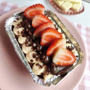 imagem do produto Top brownie Morango ninho e chocolate