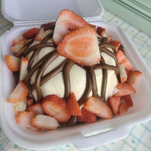 imagem do produto Bolinho vulcão de morango ninho e Nutella 500gr