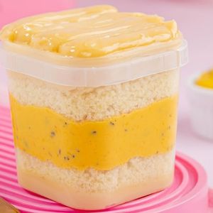 imagem do produto Bolo de pote maracujá e quatro leites 