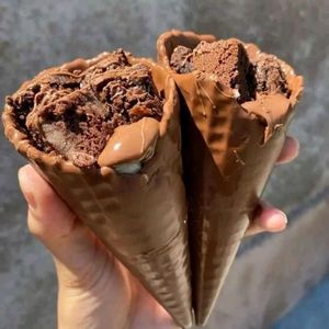 imagem do produto Cascão trufado de ninho com brownie e Nutella 