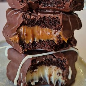 imagem do produto Brownie recheado de ninho e coberto com chocolate