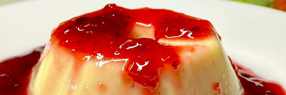 Pudim Deluxe por Paula Bernardino logo