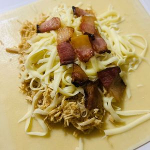 imagem do produto Frango, bacon e queijo 