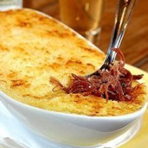 imagem do produto ESCONDIDINHO DE MACAXEIRA COM CHARQUE