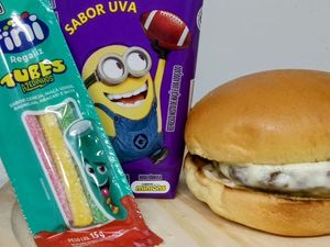 imagem do produto Burguer + suco + balinha fini sortida