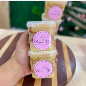 imagem do produto Bolo no pote abacaxi com coco