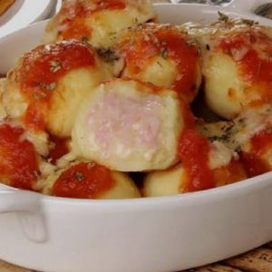 imagem do produto Nhoque recheado de presunto e muçarela ao molho sugo 750 g