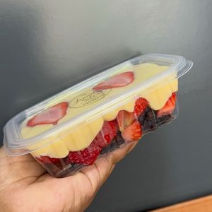 imagem do produto Afogadinho de Brownie com morango 