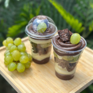 imagem do produto Copo da felicidade Uva com Brownie -200ml