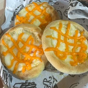 imagem do produto Esfiha três queijos 