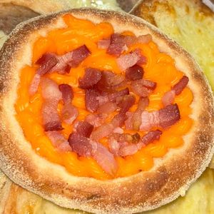 imagem do produto Esfiha de cheddar e bacon 