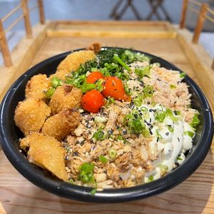 imagem do produto Poke Salmão Grelhado e Camarão Empanado