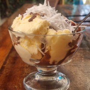 imagem do produto SORVETE CREME CALDA DE CHOCOLATE