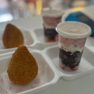 imagem do produto Combo 1coxinha 1açai ✨