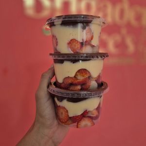 imagem do produto Bombom aberto de morango