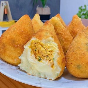 imagem do produto Coxinha de Frango Cremoso