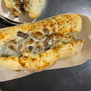 imagem do produto Fraldinha e cogumelos no pão de alho