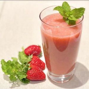 imagem do produto Suco de Morango 🍓 Com Hortelã da Polpa 