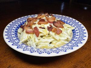 imagem do produto Penne 4 queijos com bacon crocante