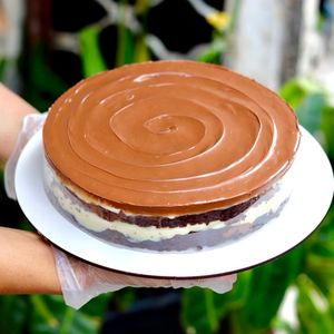 imagem do produto Torta Brownie Leite em pó/ Creme de avelã
