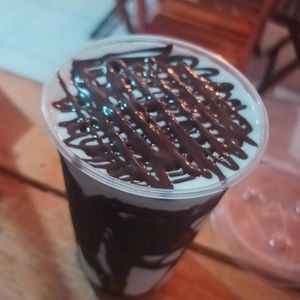 imagem do produto Milk shake de ninho com avelã, copo  300ml