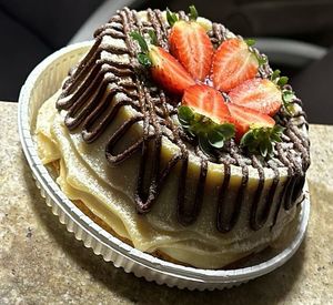 imagem do produto Bolo vulcão Ninho morango e Nutella