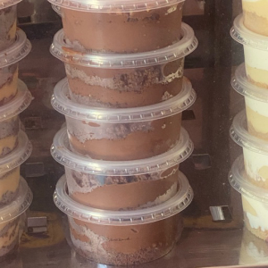 imagem do produto Bolo de pote chocolatudo 200 ml