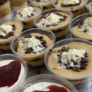 imagem do produto Bolo de pote + 25 mini salgados 
