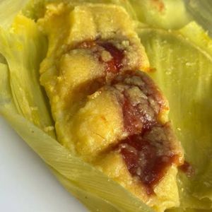 imagem do produto Pamonha doce com queijo e goiabada