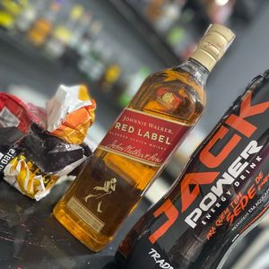 imagem do produto Combo Red Label com energético 2L