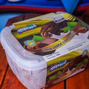 imagem do produto Pote de Chocolate com Avelã 