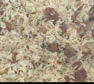 imagem do produto arroz de picadinho de porco ão molho branco