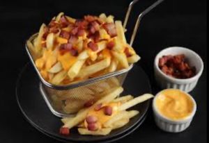 imagem do produto BATATA FRITA COM BACON E CHEDDAR 400G