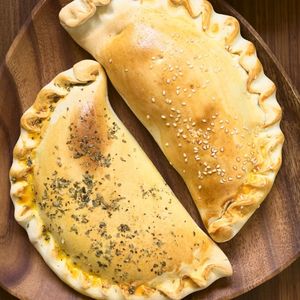 imagem do produto Calzone Frango C/catupiry (M)