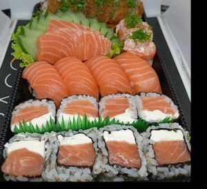 imagem do produto Combinado Filadélfia (22peças)