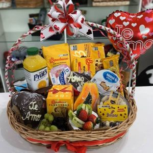 imagem do produto Cesta Bauducco e Frutas