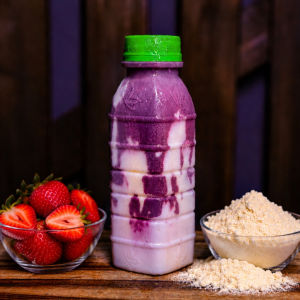imagem do produto 300ml - Shake de Açaí com Ninho e Morango
