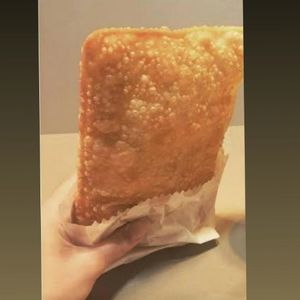 imagem do produto Pastel medio de pizza de calabresa