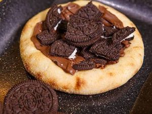 imagem do produto Esfiha de chocolate c/ Oreo
