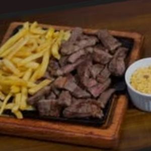 imagem do produto Contra filé acebolado com batatas