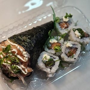 imagem do produto Temaki mais hura salmão crean cheese 