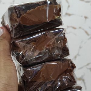 imagem do produto Quadradinho de Brownie com Nutella pura