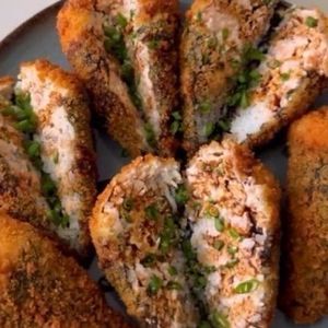 imagem do produto Porção de MINI TEMAKI HOT 😍