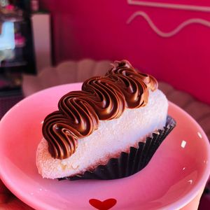 imagem do produto Coxinha de Morango Ninho com Nutella