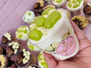 imagem do produto Copo da Felicidade Creme Galak com Uvas Verdes 150 ml